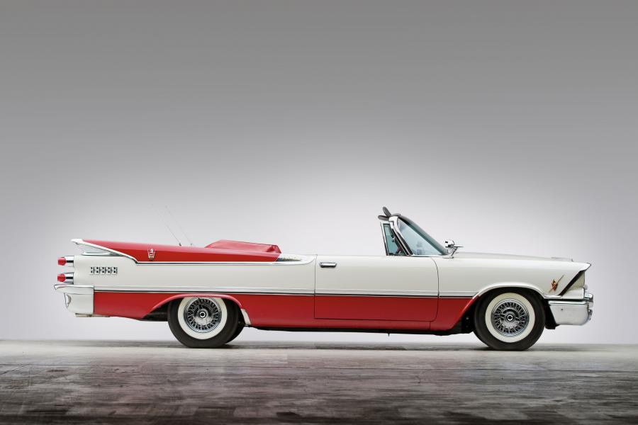  Dodge Custom Royal Convertible 1959 года  (фото 28 из 32)